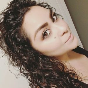 Meet your Posher, Natalia